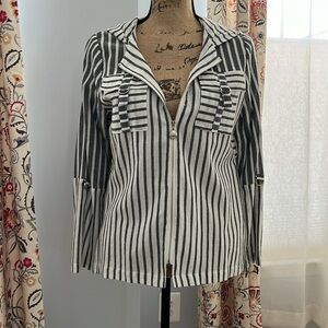 Elena Wang missy sportswear size xs/tp. Never worn. Excellent condition.